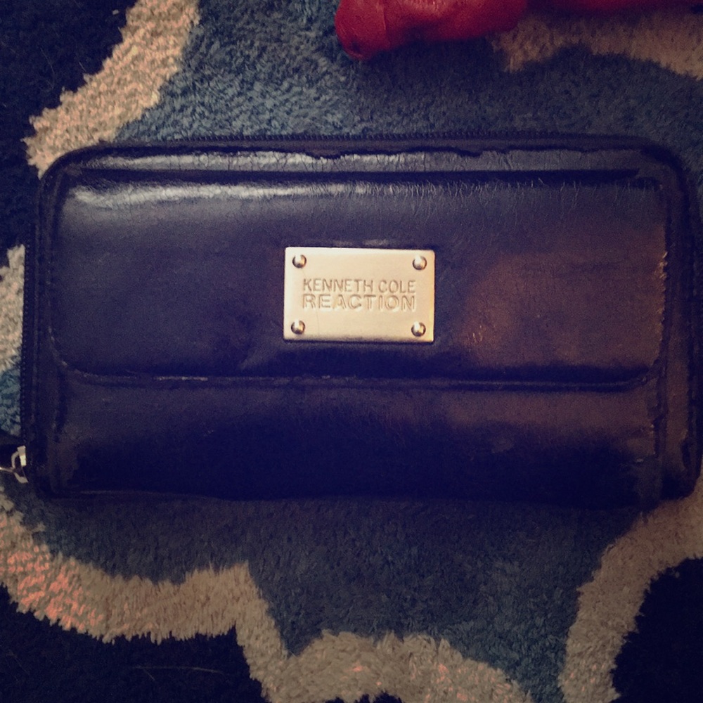 Kenneth Cole wallet